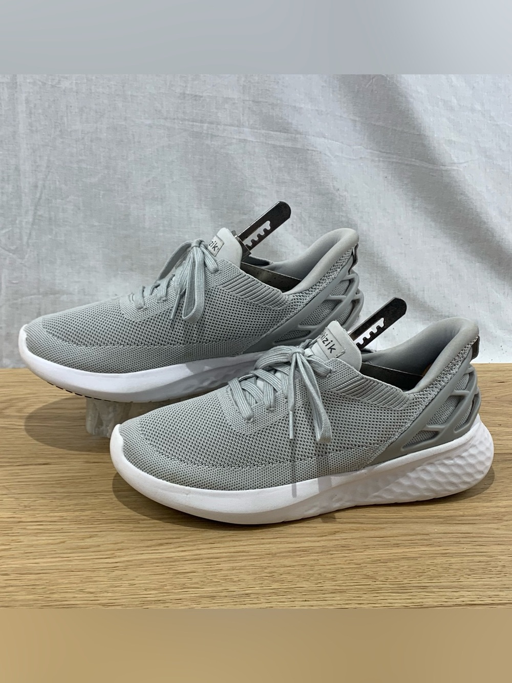 Kizik Athens Women’s Size 9 Slate Gray Slip On Athletic Shoes